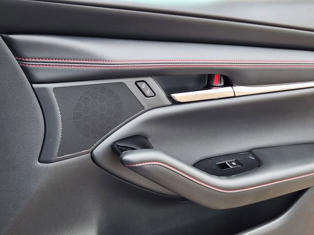 New 2026 MAZDA MAZDA3 Carbon image 14