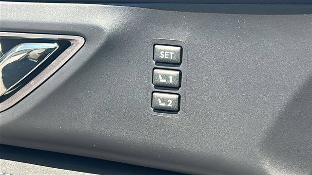 New 2026 Subaru Ascent Limited AWD/4WD image 14