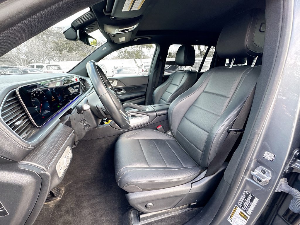 Used 2023 Mercedes-Benz GLS 450 4MATIC image 23