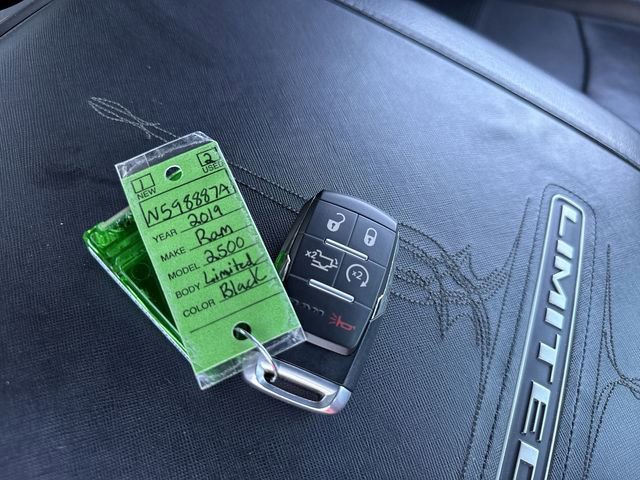 Used 2019 RAM 2500 Limited image 28