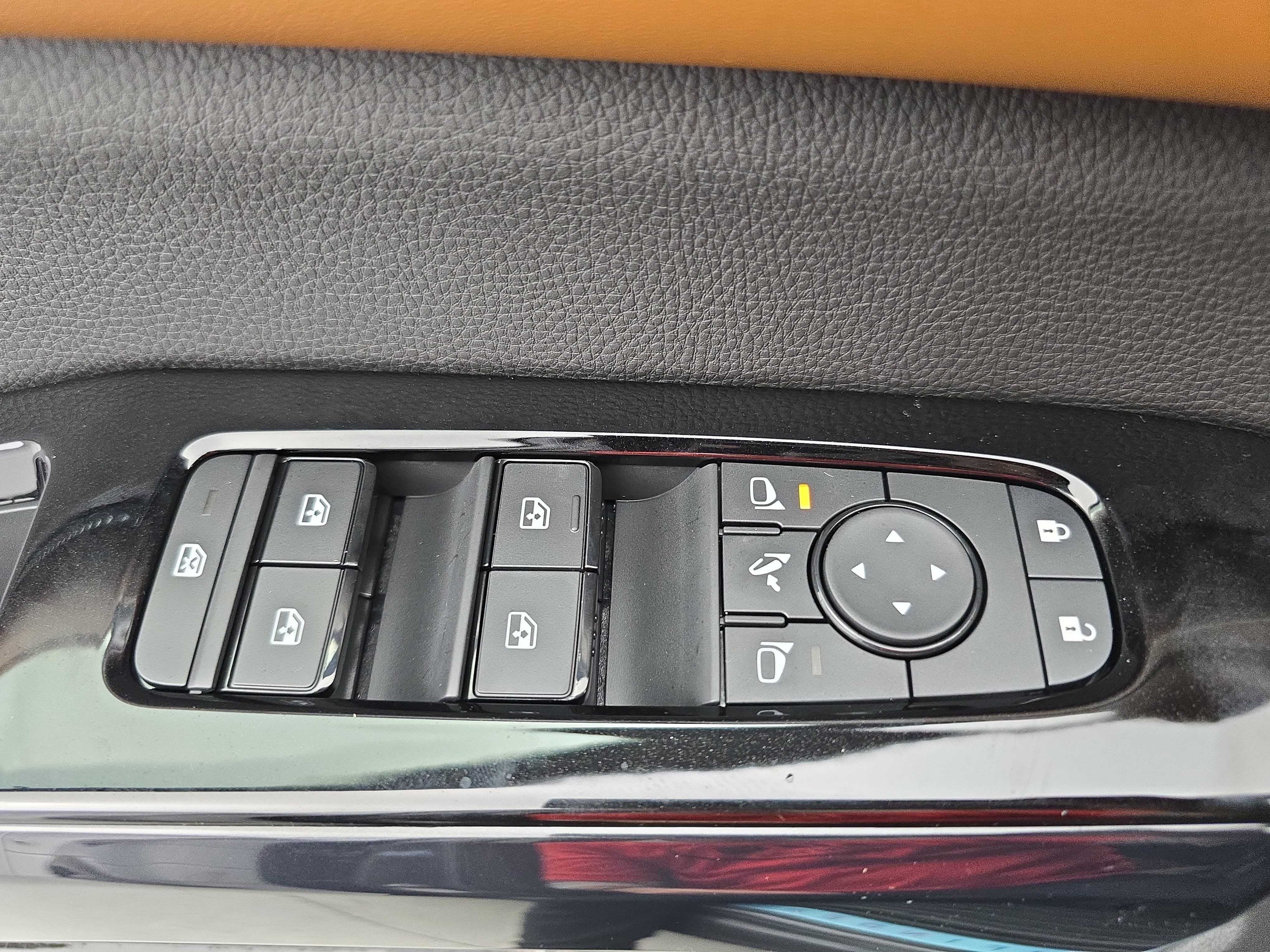 New 2026 Nissan Pathfinder Platinum AWD/4WD image 29