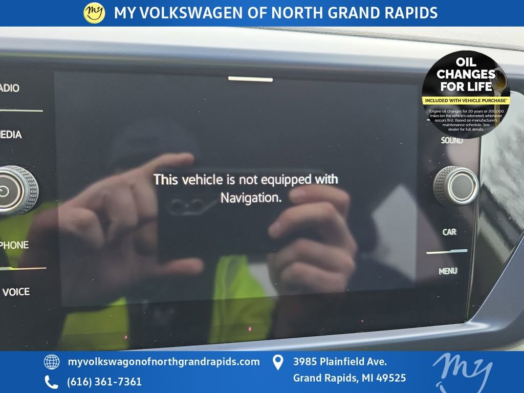Certified 2023 Volkswagen Taos SE image 29