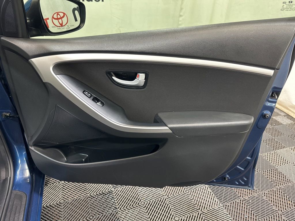 Used 2016 Hyundai Elantra GT image 12