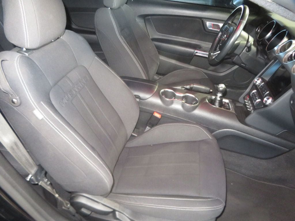 Used 2020 Ford Mustang GT w/ Equipment Group 301A RWD image 23