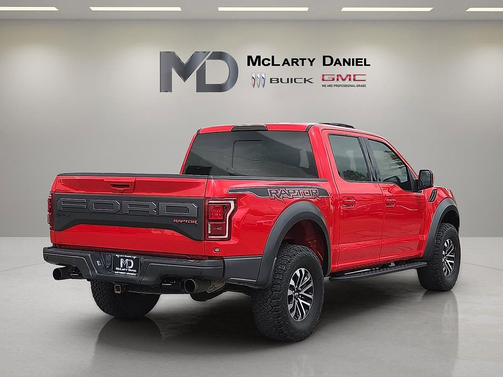 Used 2019 Ford F150 Raptor w/ Equipment Group 802A Luxury AWD/4WD image 5