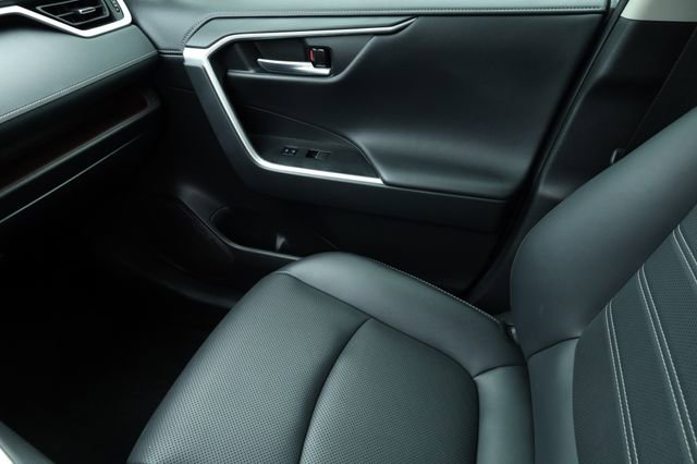 Used 2024 Toyota RAV4 Limited w/ Weather Package image 9