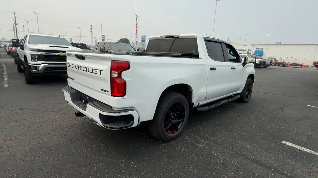 Used 2023 Chevrolet Silverado 1500 RST w/ Redline Edition AWD/4WD image 8