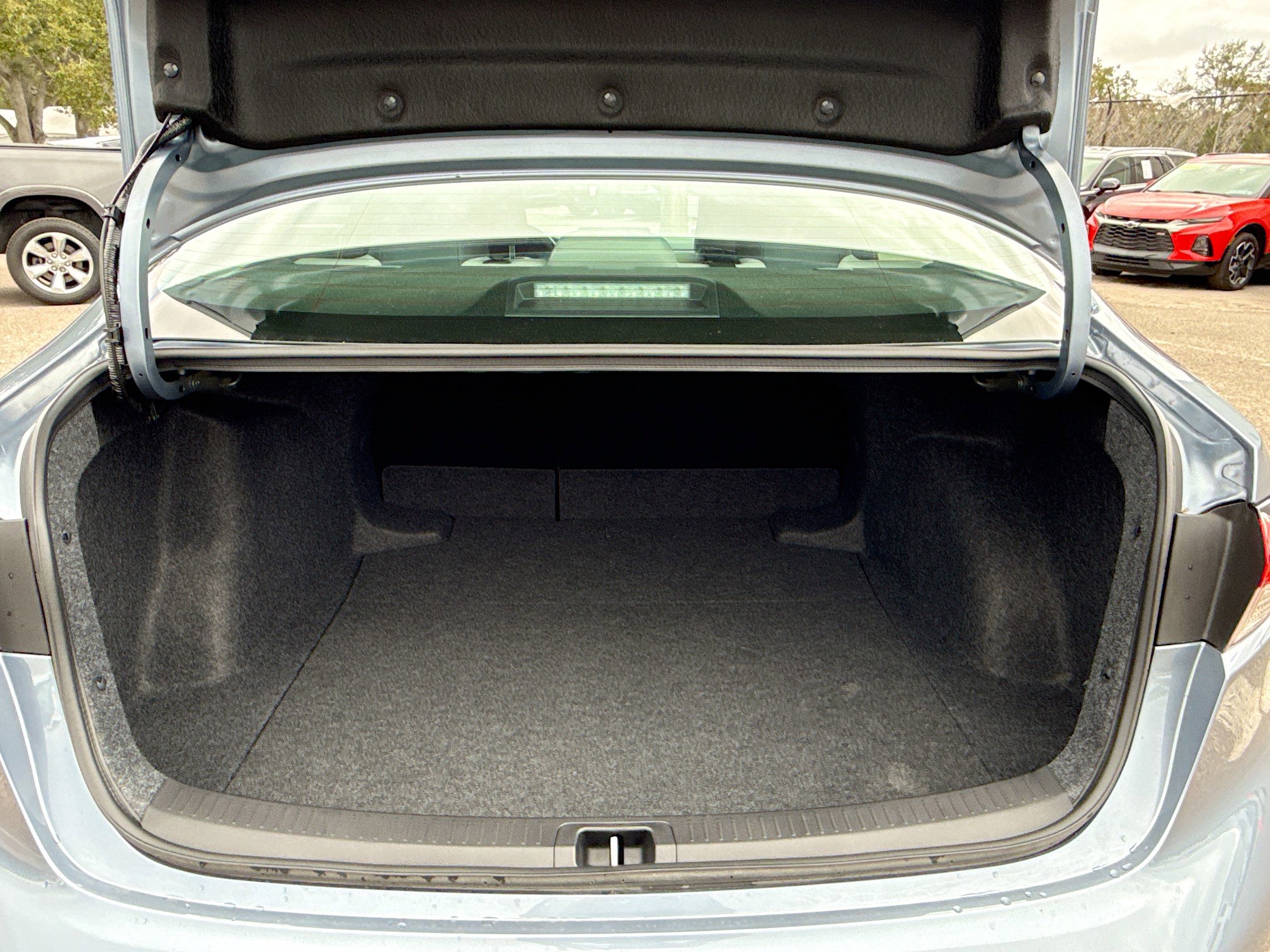 Used 2025 Toyota Corolla LE image 12