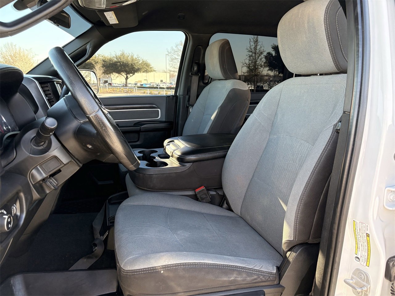 Used 2022 RAM 2500 Big Horn w/ Cold Weather Group image 27