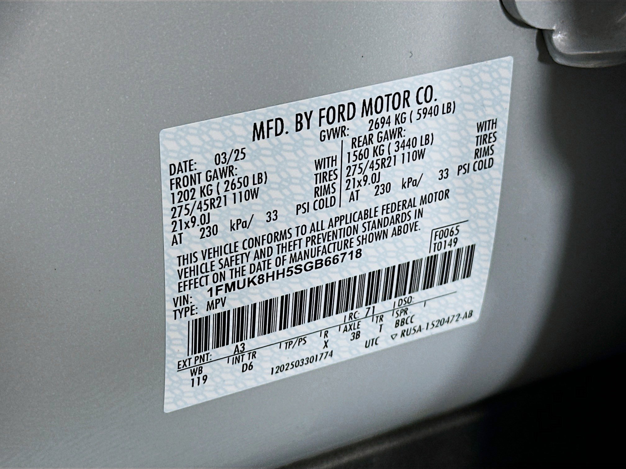 Used 2025 Ford Explorer Platinum w/ LUX Leather Package AWD/4WD image 12