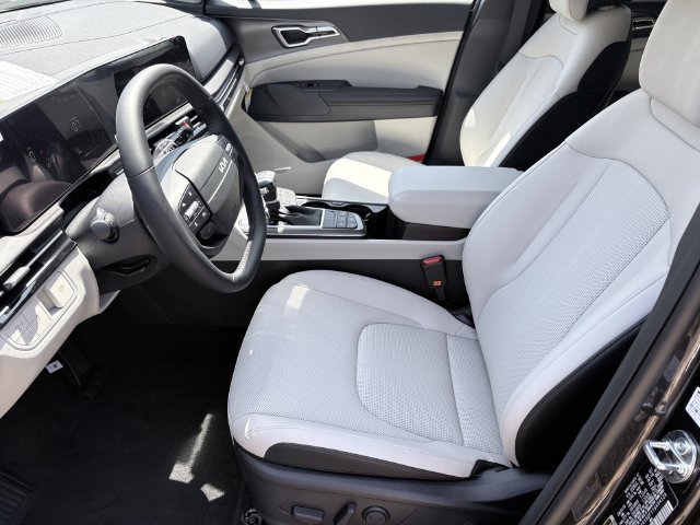 New 2026 Kia Sportage EX w/ EX Panorama Roof Package FWD image 8