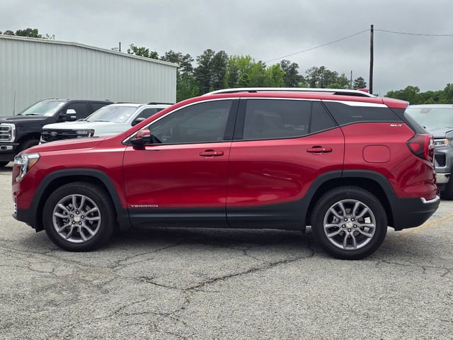 Used 2024 GMC Terrain SLT w/ Tech Package AWD/4WD image 2