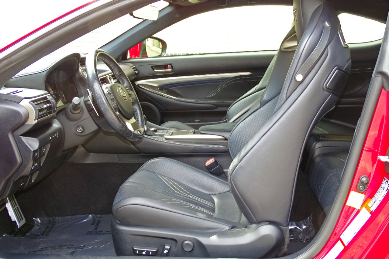 Used 2019 Lexus RC F w/ Performance Package image 27