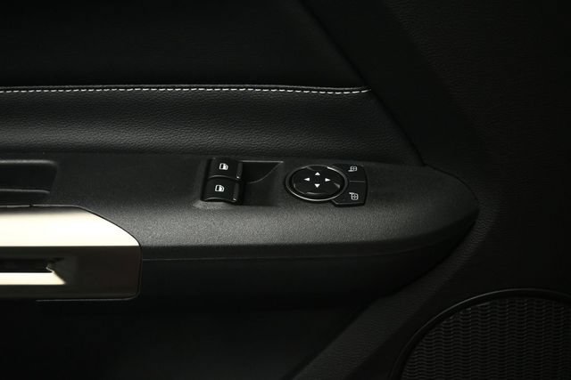 Used 2021 Ford Mustang Shelby GT500 w/ Technology Package RWD image 46
