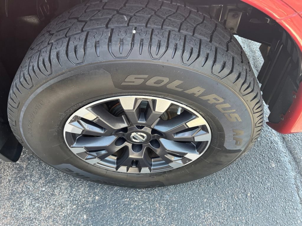 Used 2017 Nissan Titan PRO-4X AWD/4WD image 12