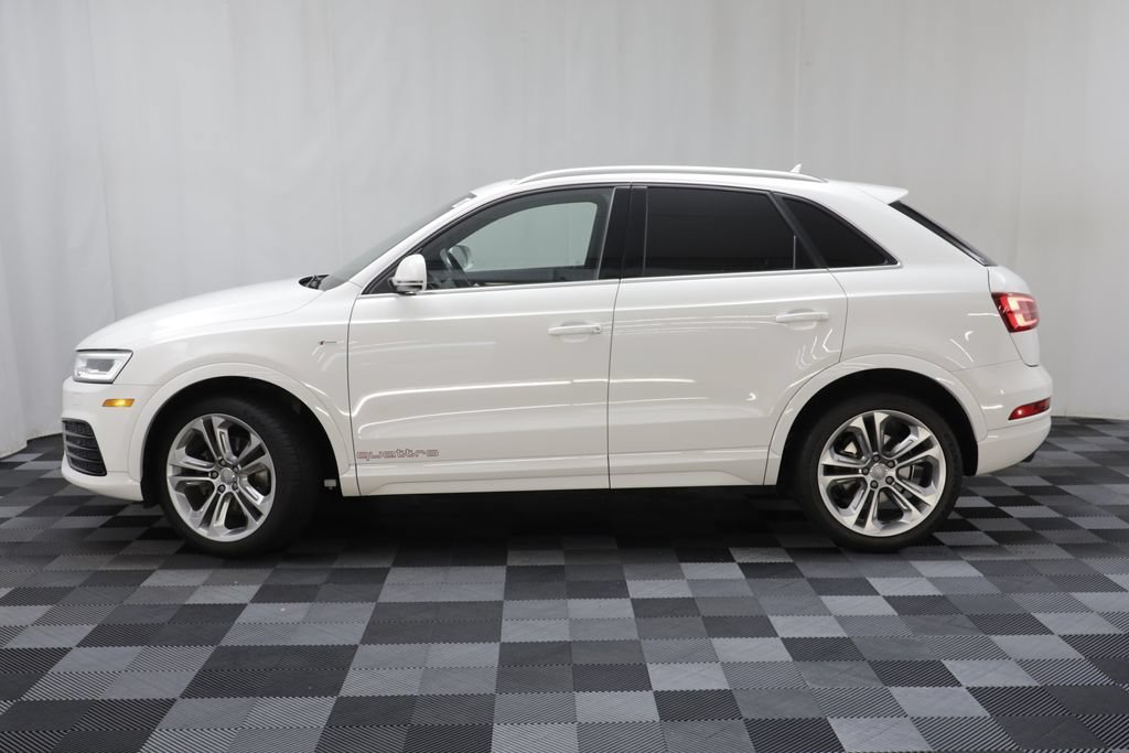 Used 2018 Audi Q3 2.0T Premium Plus w/ Premium Plus Package AWD/4WD image 4