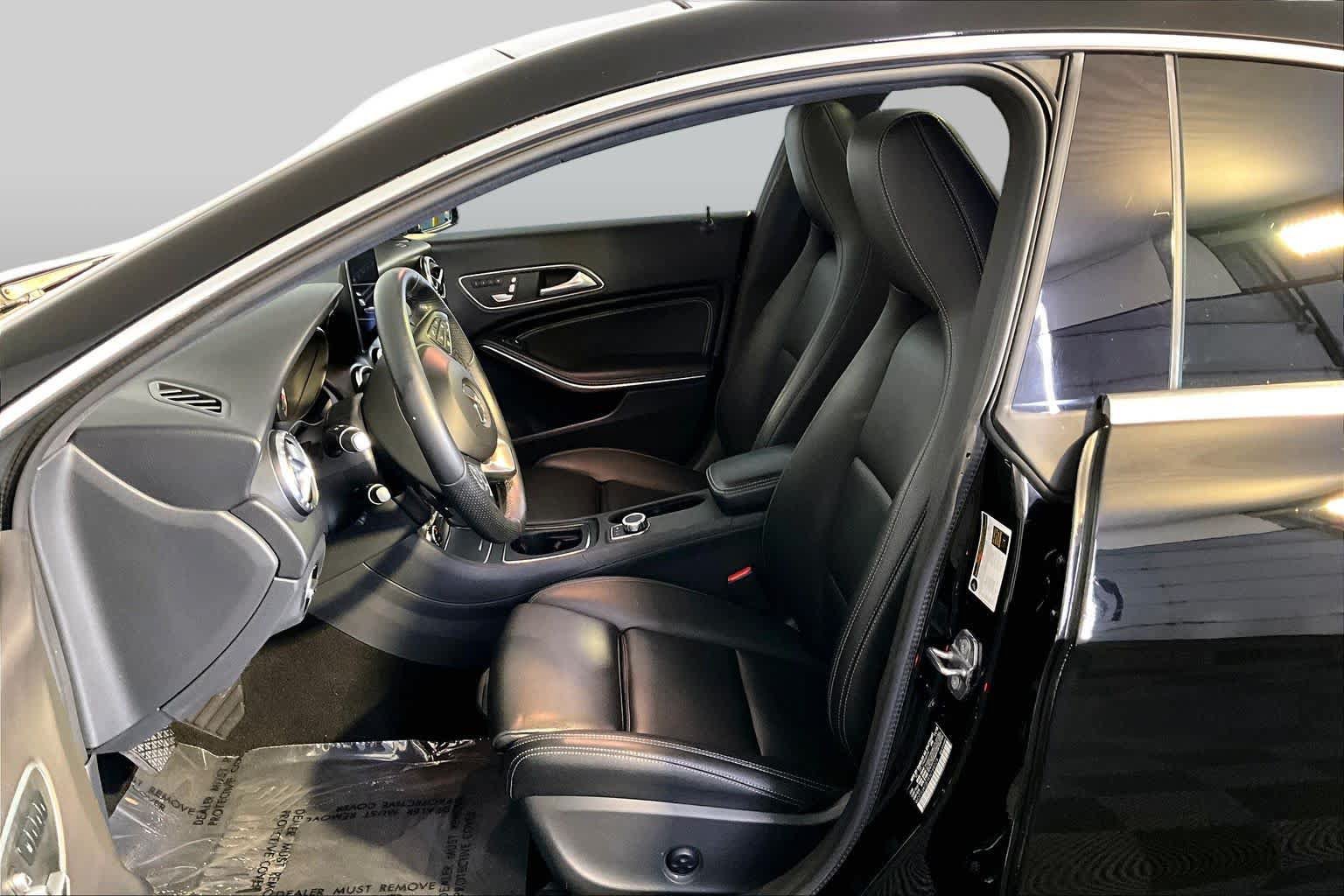 Used 2019 Mercedes-Benz CLA 250 4MATIC image 9