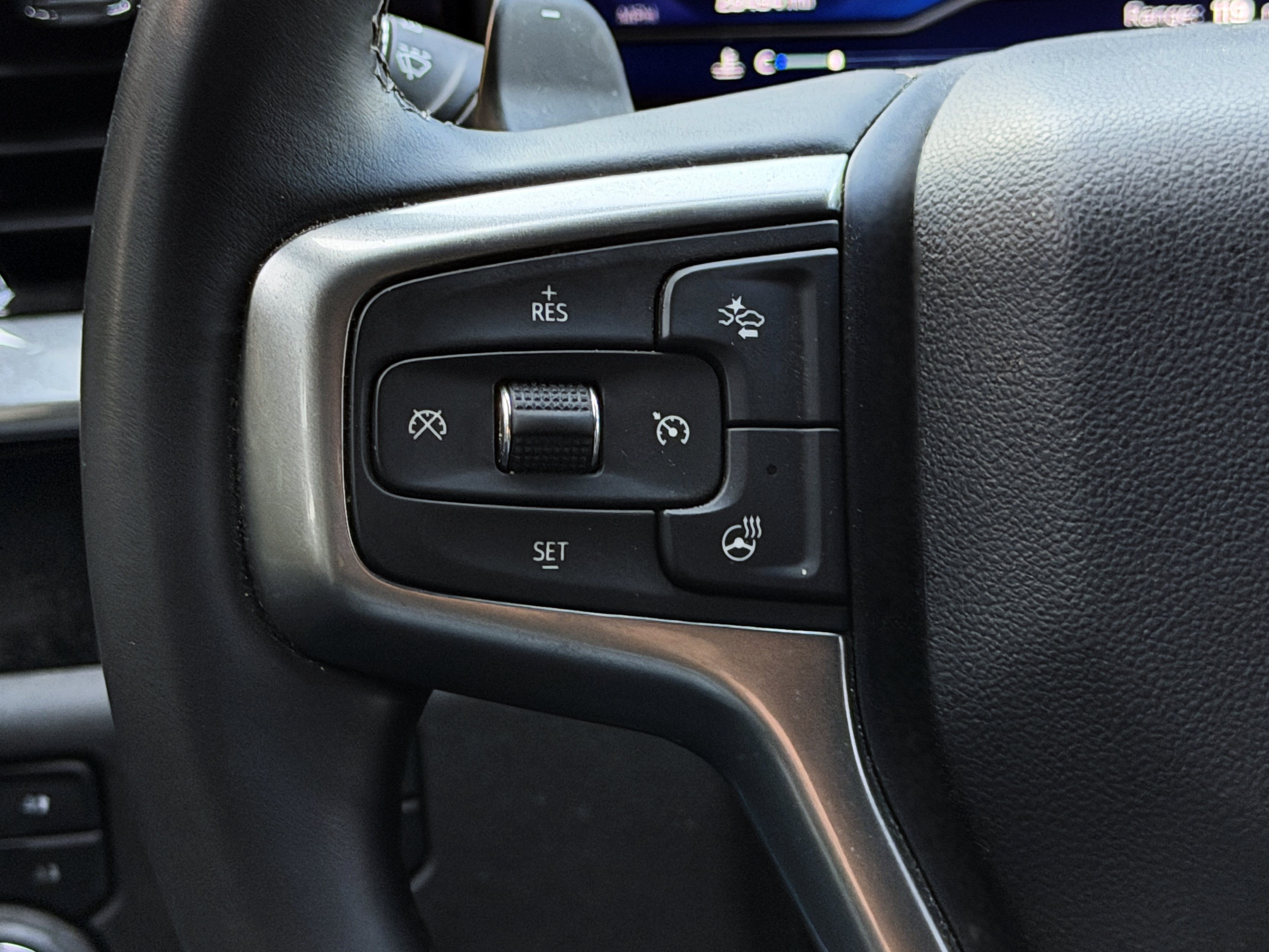Used 2024 Chevrolet Silverado 1500 LT Trail Boss w/ Convenience Package II AWD/4WD image 12