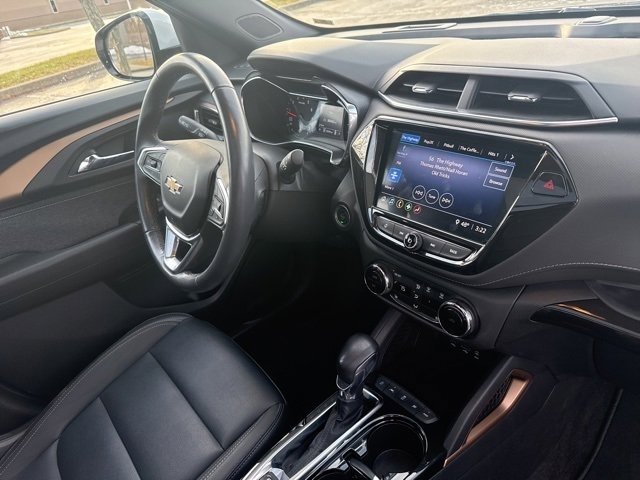 Used 2021 Chevrolet TrailBlazer ACTIV w/ Sun and Liftgate Package image 17