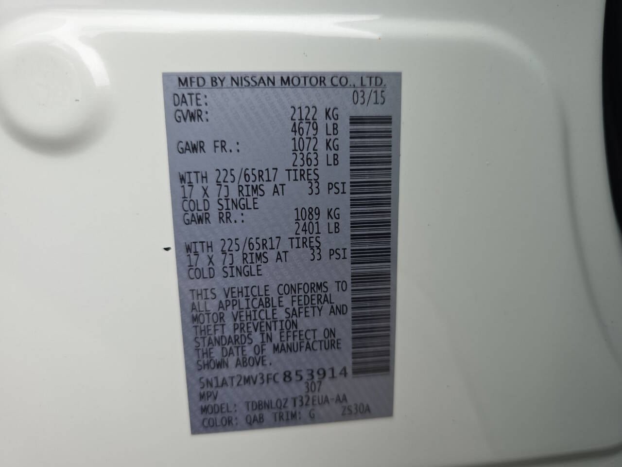 Used 2015 Nissan Rogue SV w/ SV Moonroof Package image 28