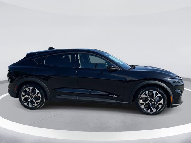 Certified 2025 Ford Mustang Mach-E Select w/ Comfort Package Lite image 4