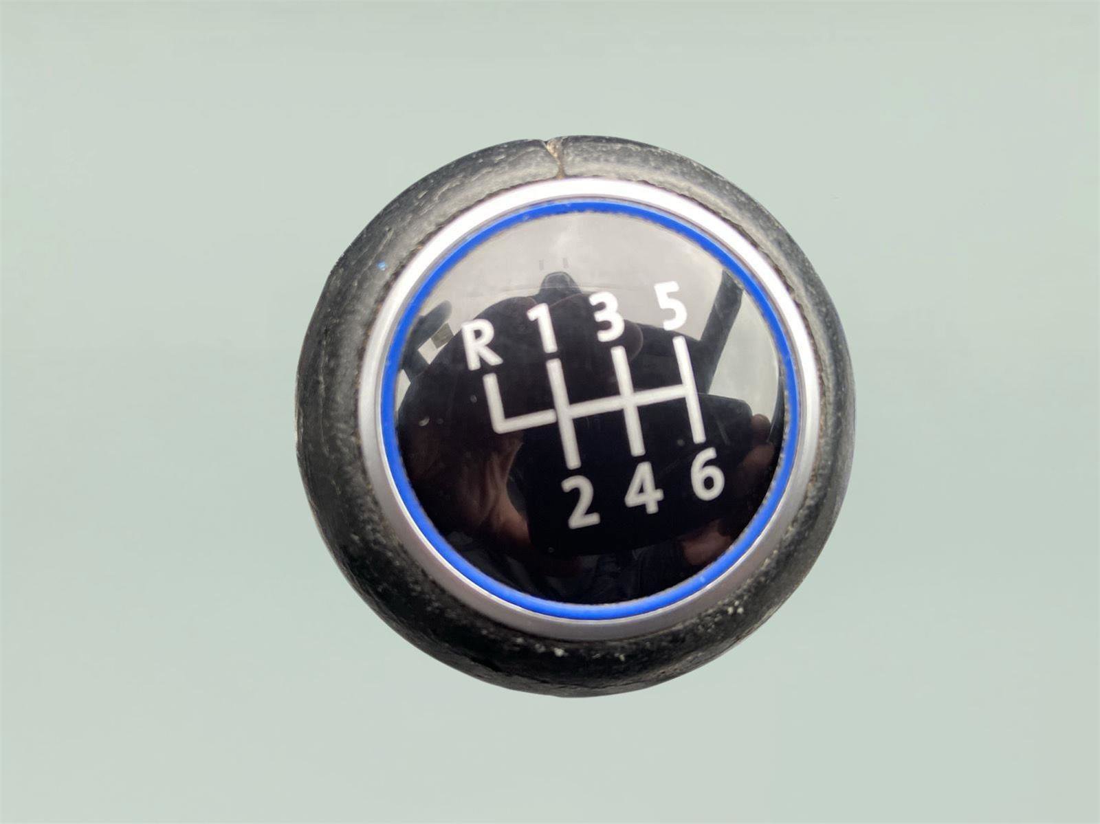 Used 2019 Volkswagen Golf R 4-Door image 34