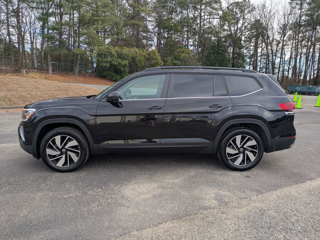 New 2026 Volkswagen Atlas SE image 7