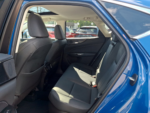 Used 2024 Lexus NX 350h AWD image 10