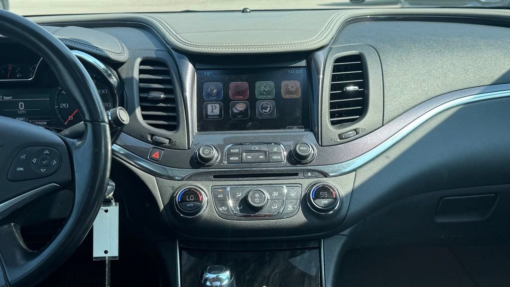 Used 2015 Chevrolet Impala LT w/ Convenience Package FWD image 15