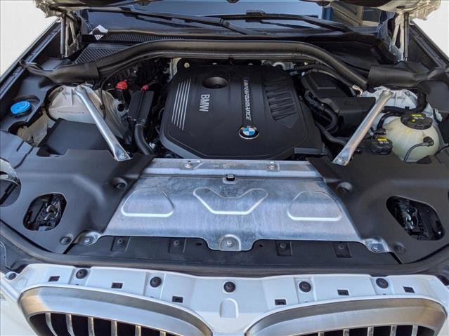 Used 2019 BMW X4 M40i w/ Driving Assistance Package image 25