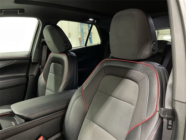 Certified 2025 Chevrolet Blazer EV RS image 21