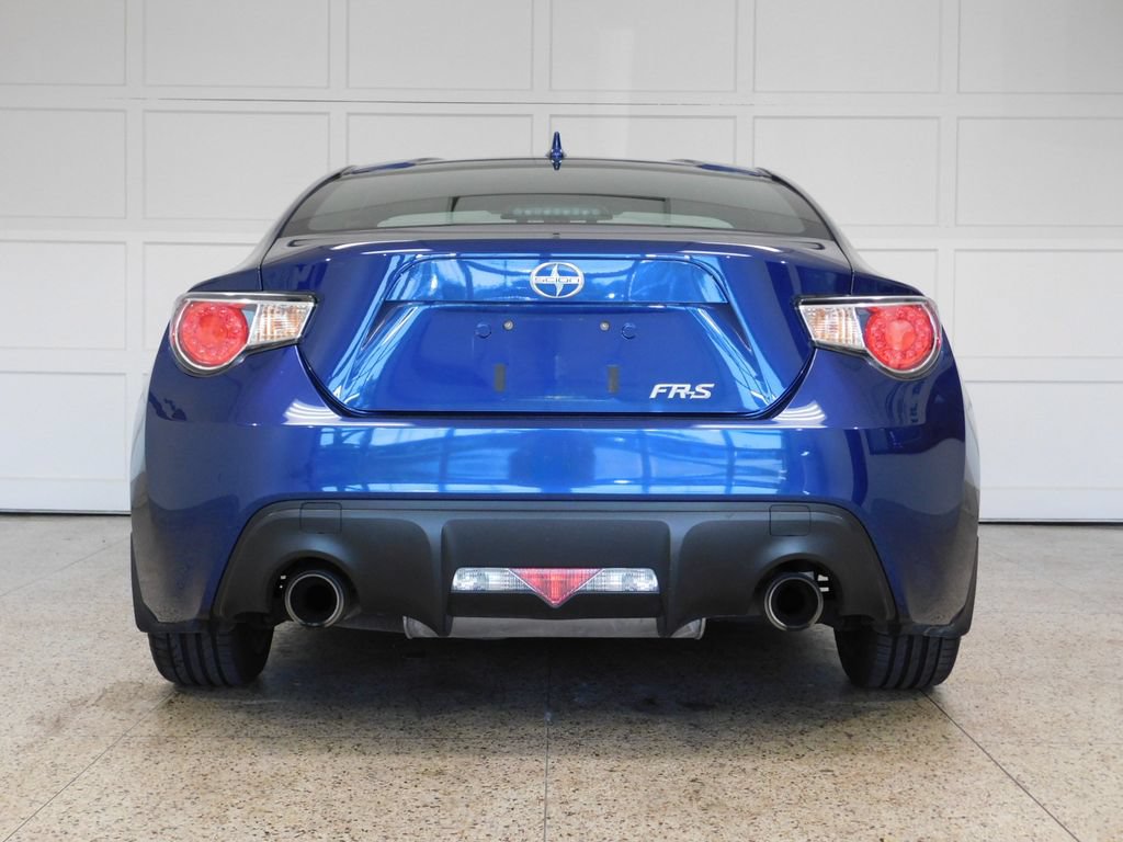 Used 2015 Scion FR-S RWD image 5