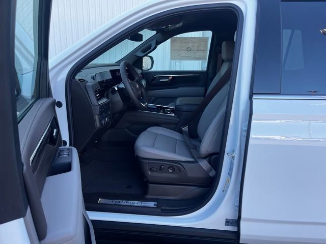 New 2026 Chevrolet Tahoe LT w/ Comfort Package AWD/4WD image 9