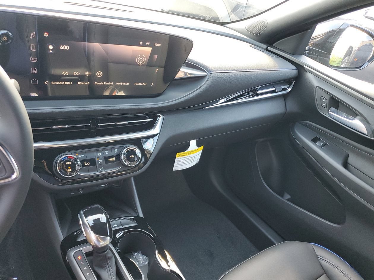New 2026 Buick Envista Sport Touring w/ Convenience II Package FWD image 26