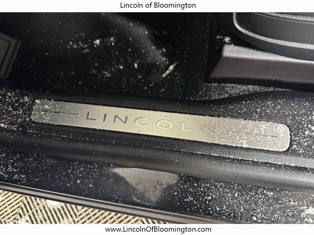 New 2026 Lincoln Corsair Reserve image 17