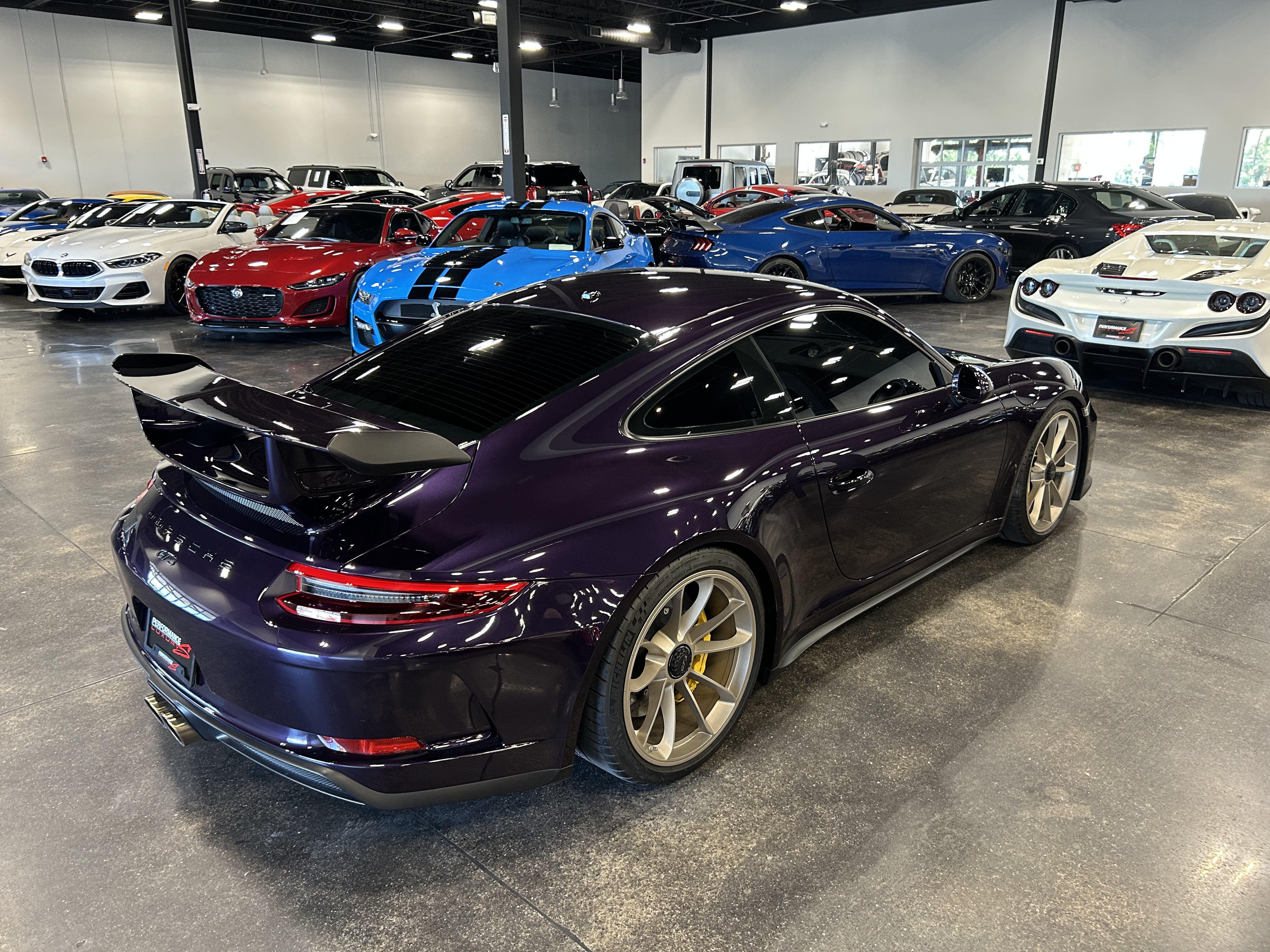 Used 2018 Porsche 911 GT3 RWD image 3