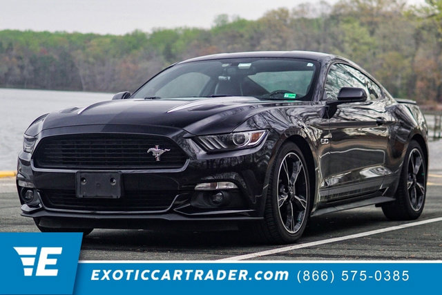 Used 2017 Ford Mustang GT Premium image 1