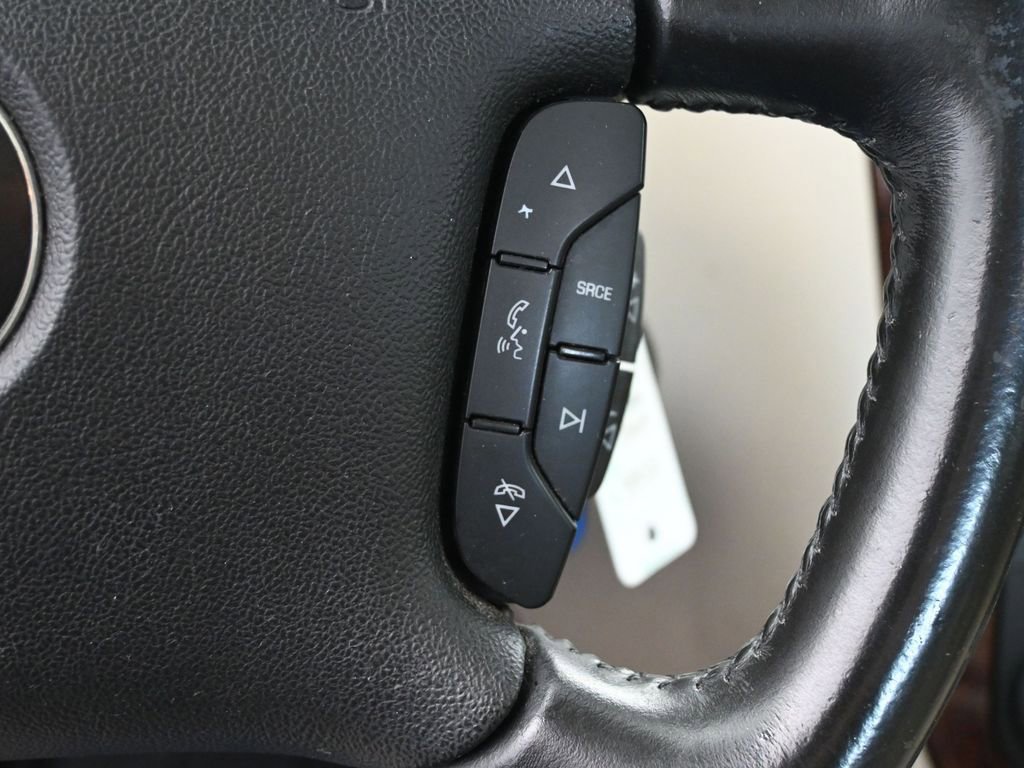 Used 2011 Chevrolet Impala LT w/ Luxury Edition Package FWD image 30