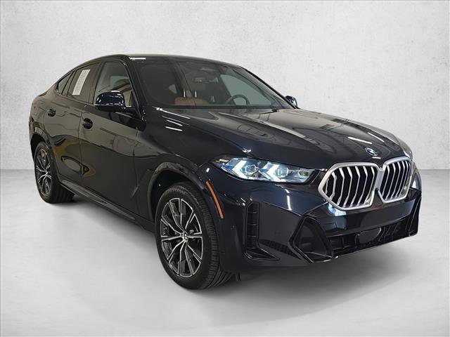 Used 2026 BMW X6 xDrive40i AWD/4WD image 3