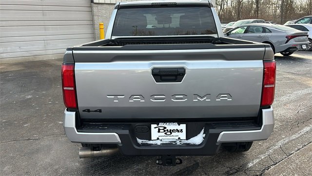 Used 2025 Toyota Tacoma TRD Sport image 29