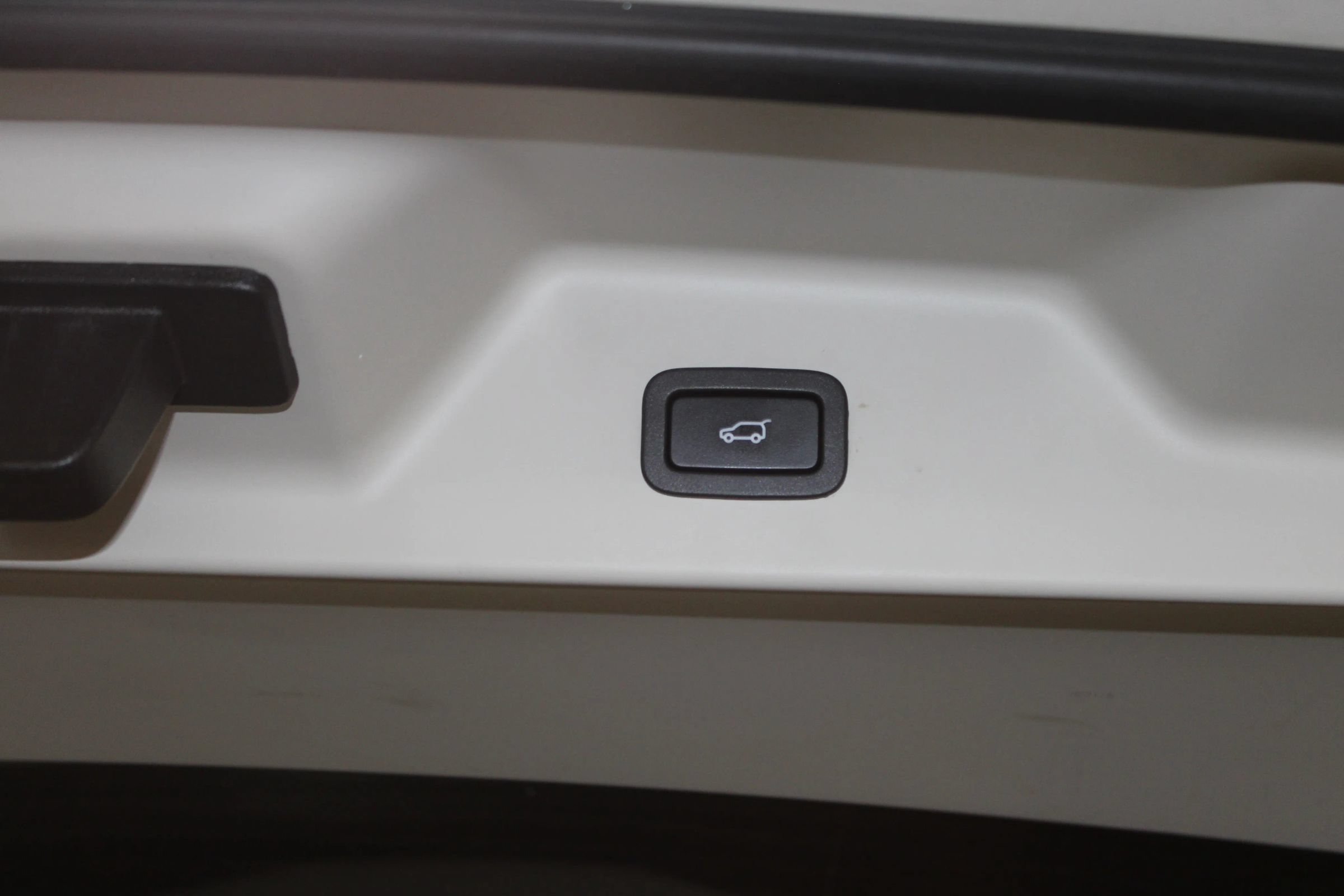 Used 2014 Land Rover Range Rover Supercharged AWD/4WD image 49