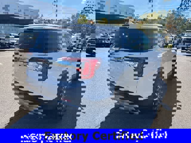 Certified 2023 GMC Acadia SLE image 7