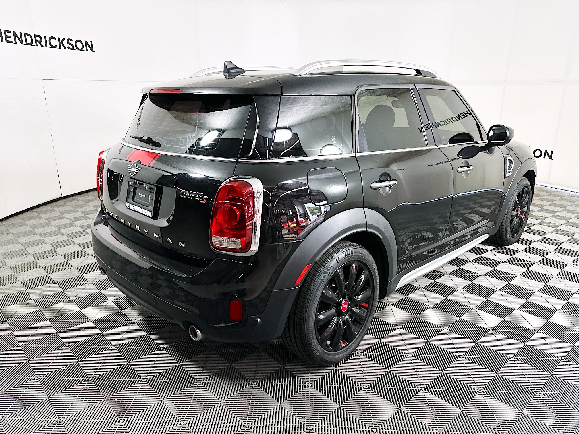 Used 2020 MINI Cooper Countryman S image 3