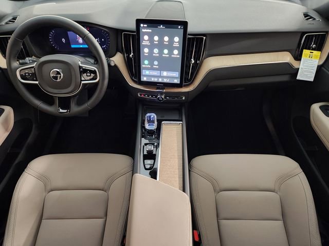 New 2026 Volvo XC60 B5 Plus w/ Protection Package Premier AWD/4WD image 4