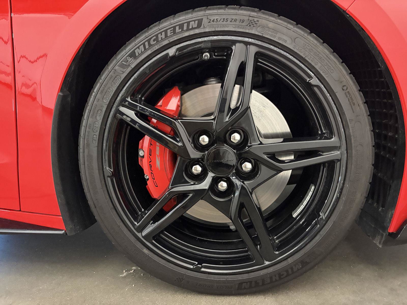 Used 2022 Chevrolet Corvette Stingray Preferred Cpe w/ Z51 Performance Package RWD image 45