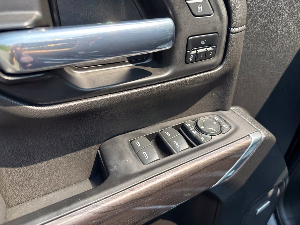 Used 2022 Chevrolet Silverado 2500 LTZ w/ LTZ Convenience Package AWD/4WD image 29