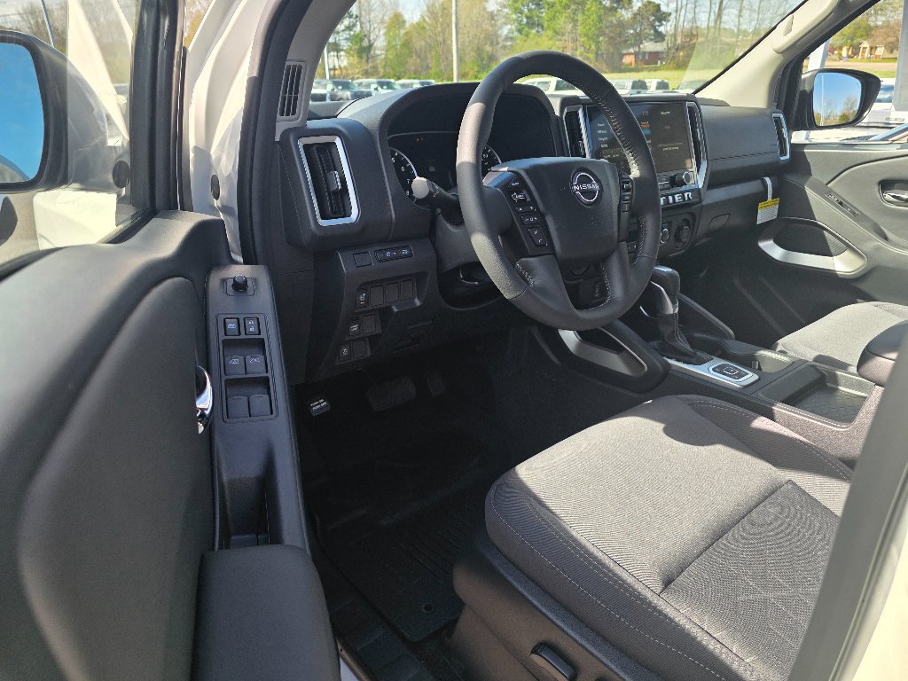 New 2026 Nissan Frontier SV w/ All-Weather Content Package AWD/4WD image 10