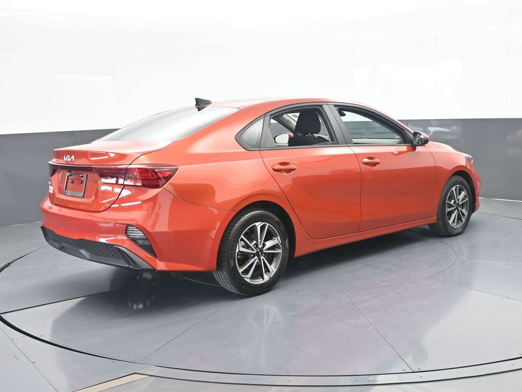 Used 2023 Kia Forte LXS w/ LXS Technology Package image 6