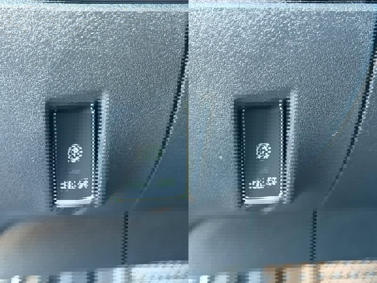 Certified 2025 Nissan Ariya ENGAGE image 28