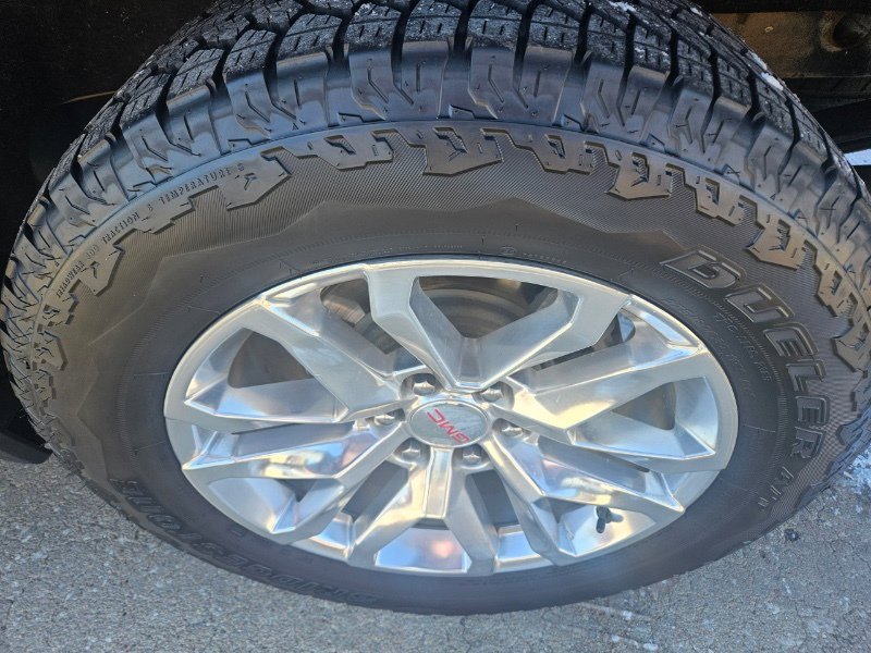 Used 2021 GMC Sierra 1500 SLT w/ SLT Premium Package image 15